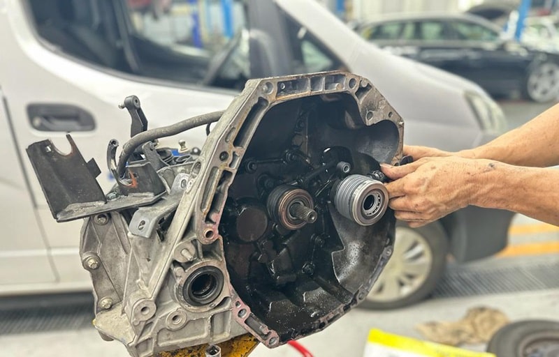 địa chỉ sửa chữa hộp số ô tô