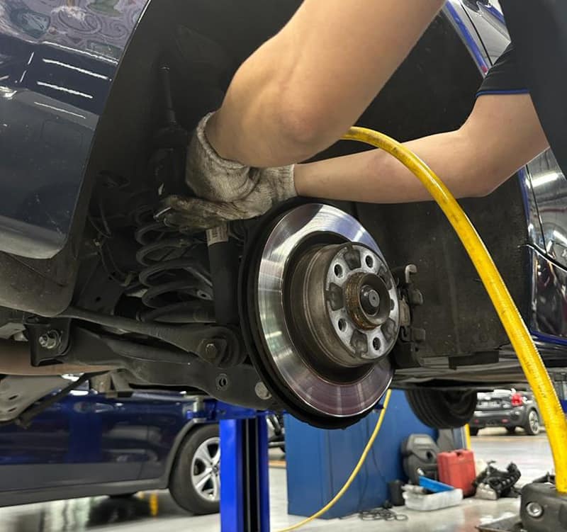 lỗi hư hỏng ở hệ thống phanh ô tô