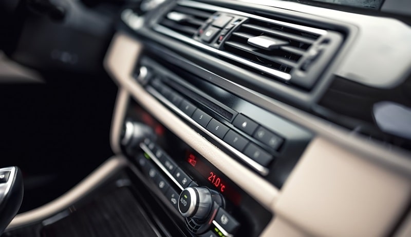 sử dụng điều hòa ô tô đúng cách
