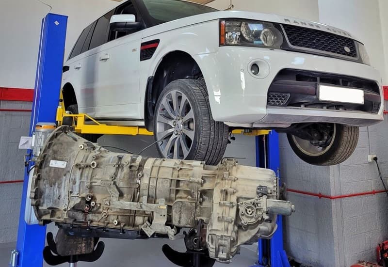 chi phí sửa chữa xe land rover có đắt không