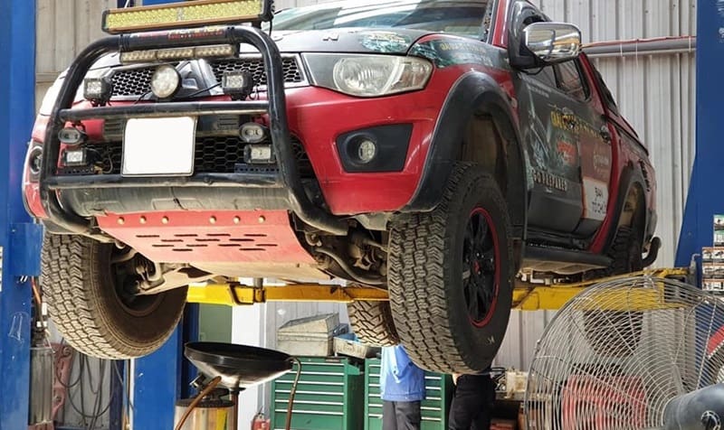 sửa ô tô mitsubishi uy tín