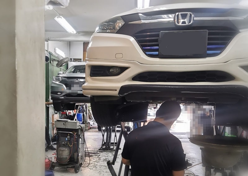 chuyên sửa xe ô tô honda giá tốt